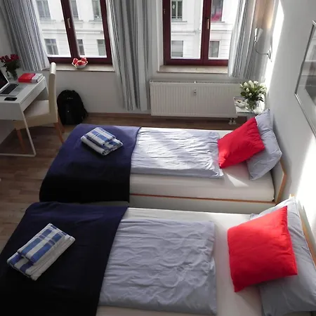 Altbau Im Trendigen Alt-lindenau - Kostenlos!